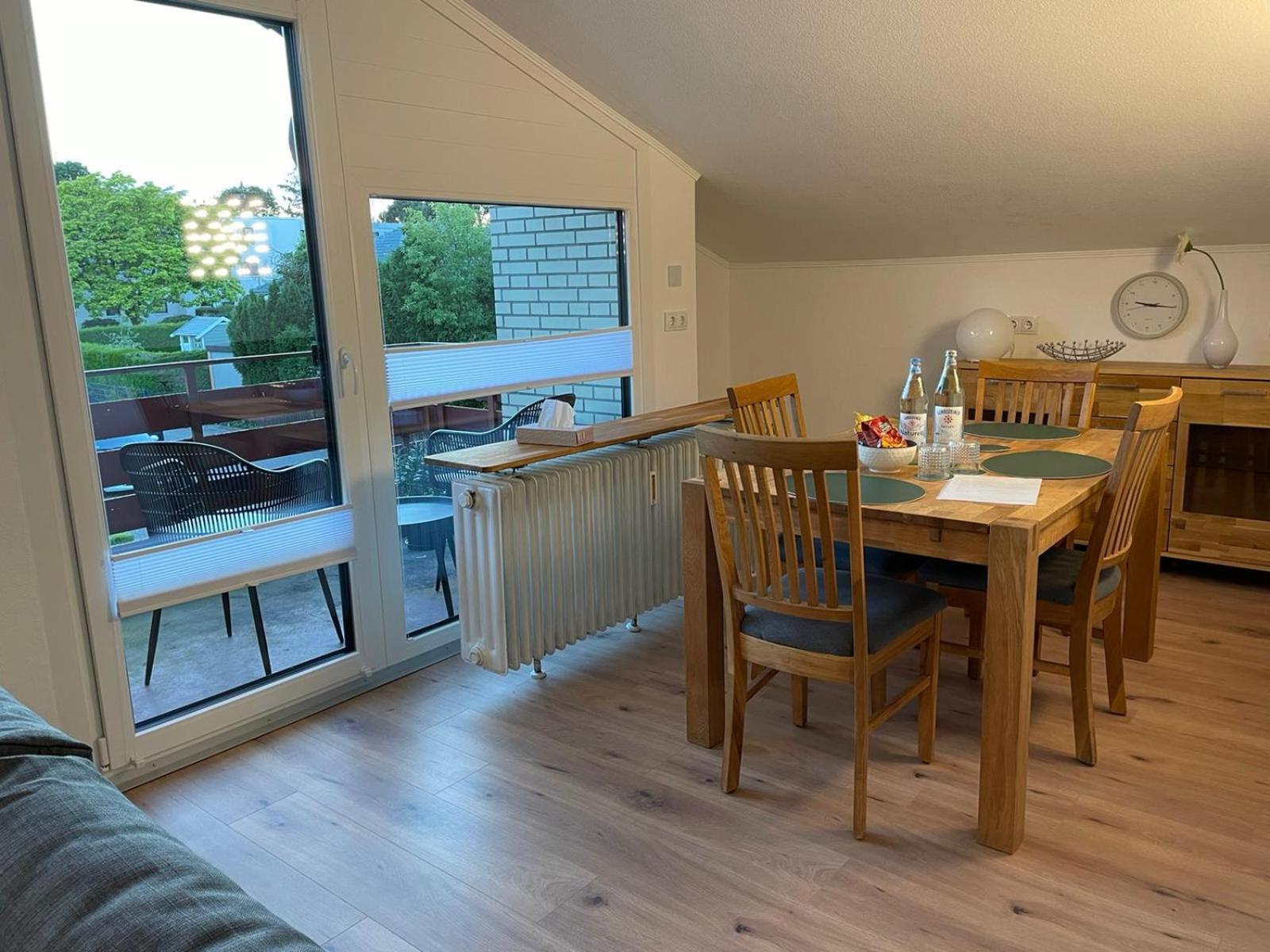 --Renoviert-- Ruhige 1-Zimmer Einliegerwohnung Mit Kueche Und Bad In Grossburgwedel 外观 照片