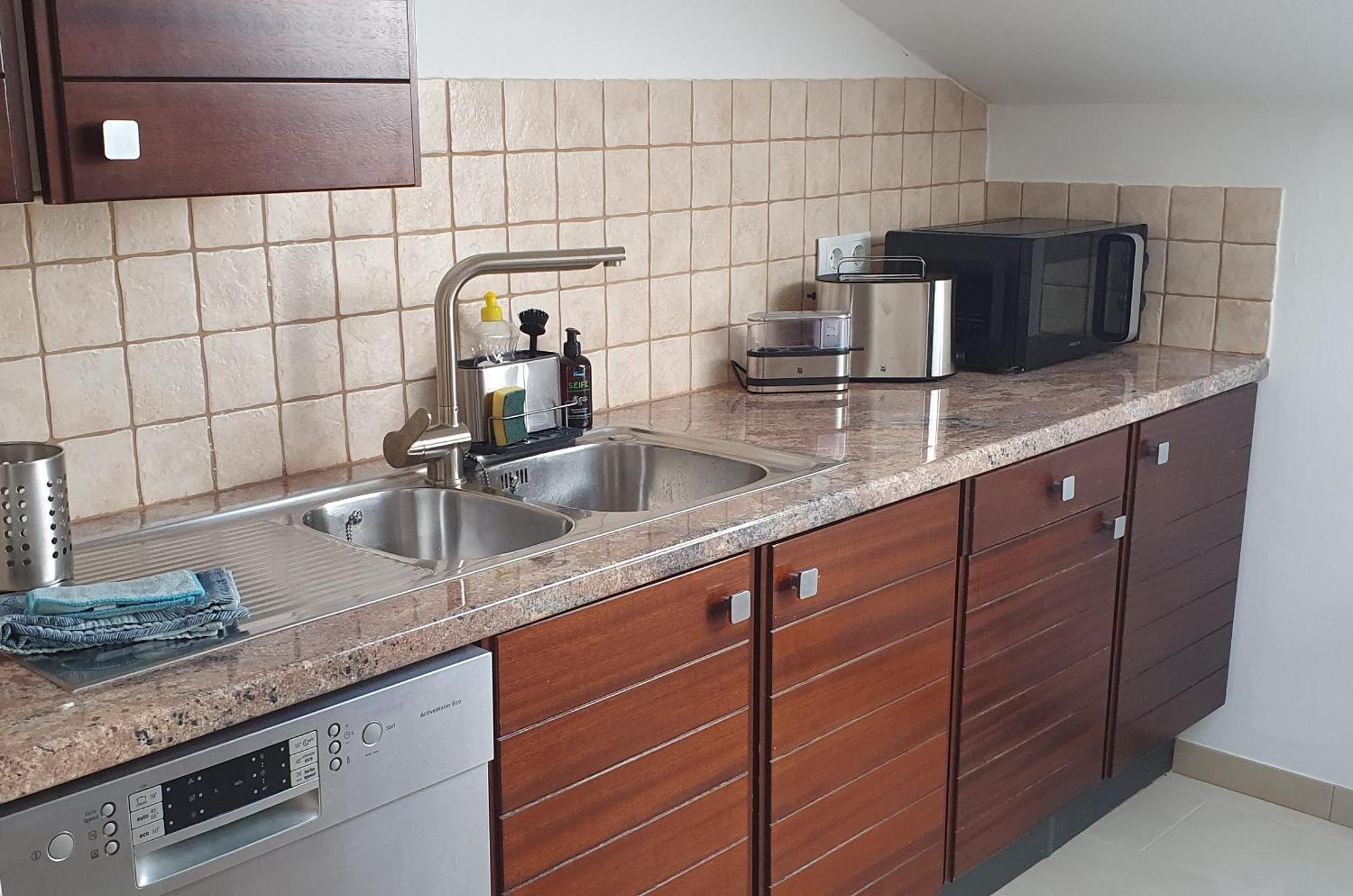 --Renoviert-- Ruhige 1-Zimmer Einliegerwohnung Mit Kueche Und Bad In Grossburgwedel 外观 照片